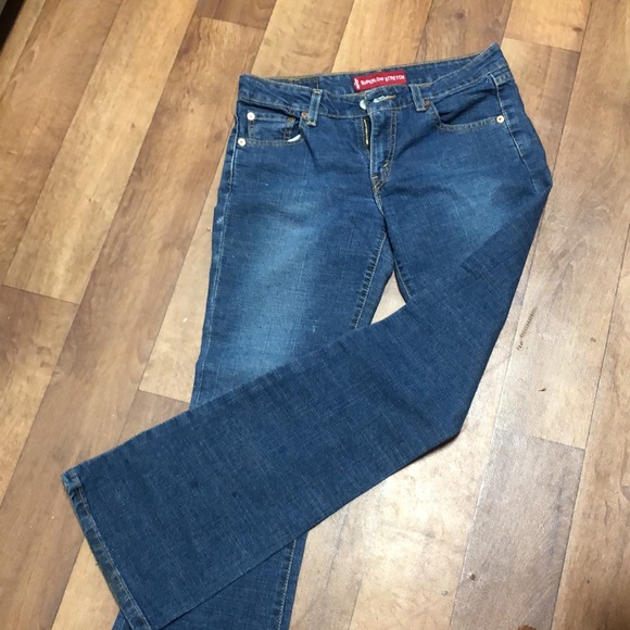 Vintage 518 Levi’s Super low Stretch Bootcut jeans~ - Picture 2 of 6